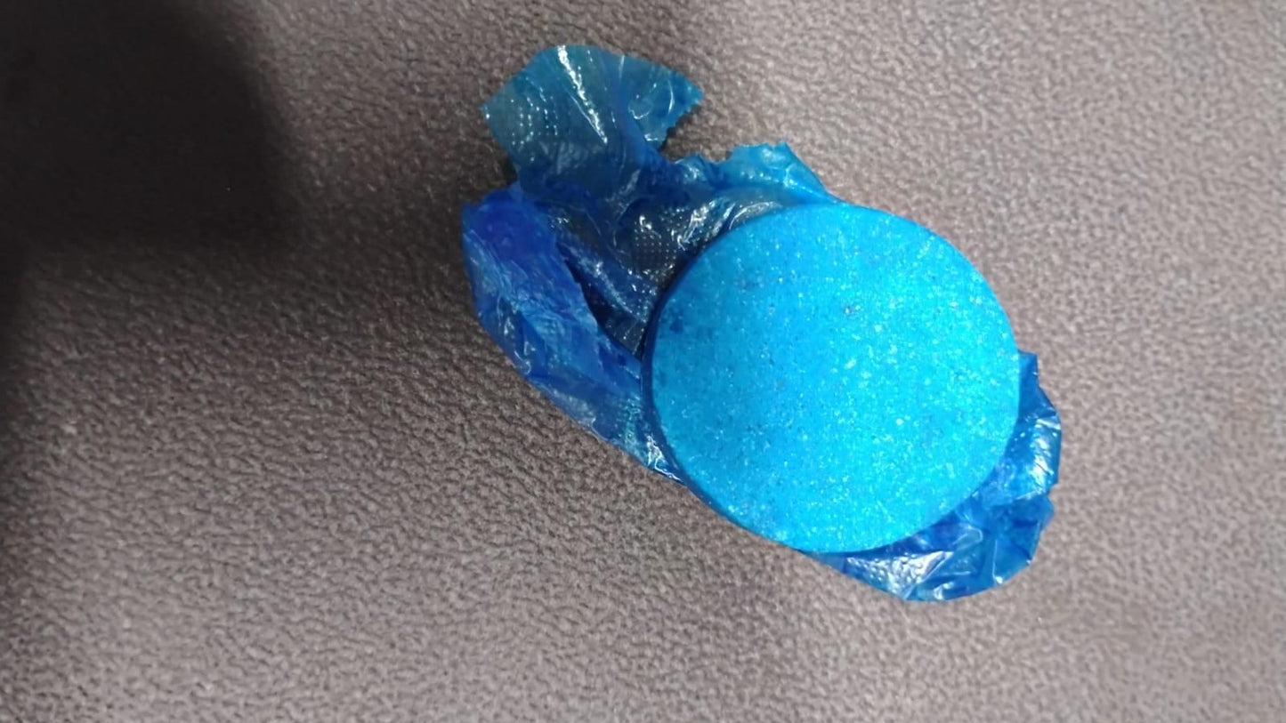 🚽✨ Toilet Cleaning Tablets – 🧼 Fresh, 🌿 Fragrant & 💦 Sparkling Clean in Every Flush! 💙🫧